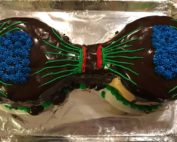 A photo of a science cake about cell division.